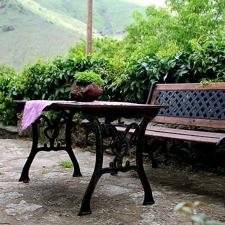 To Petrino Guesthouse Агиос Германос Екстериор снимка